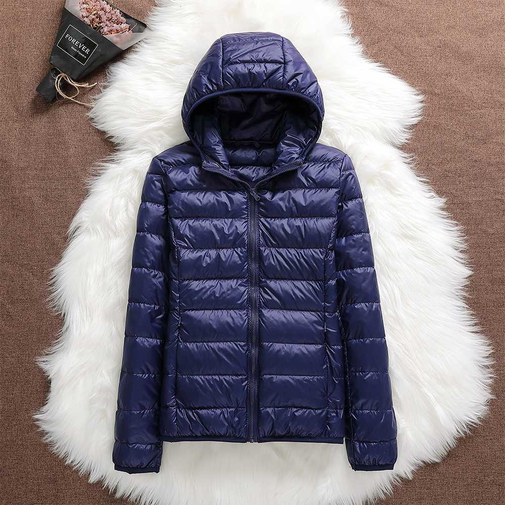 Giacca Impermeabile Leggera e Versatile